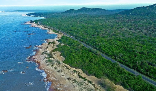 Ấp nhỏ chưa đến 100km2 của Việt Nam sẽ trở thành trung tâm du lịch biển đẳng cấp quốc tế