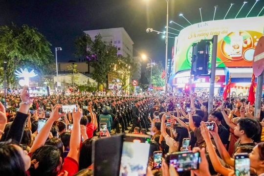 Hà Nội ưu tiên vị trí hàng đầu, đồ ăn nhẹ cho cựu chiến binh theo dõi Lễ diễu binh, diễu hành
