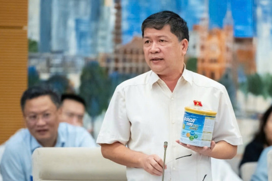 ĐBQH: Cơ chế kiểm soát hàng giả còn nhiều chồng chéo, người dân phát hiện hàng giả không biết kêu ai