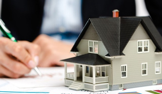 Từ nay, cần đáp ứng điều kiện này bố mẹ mới được tách thửa đất làm sổ riêng cho con