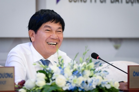Hòa Phát (HPG) tiêu thụ gần 6 triệu tấn thép sau 7 tháng, bứt tốc nhờ đâu?