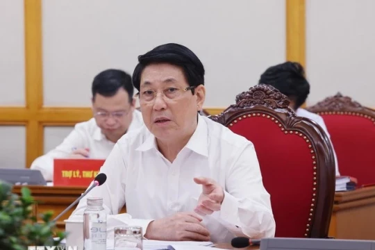 Bộ Chính trị cho ý kiến về dự thảo văn kiện và đề án nhân sự đại hội tỉnh Điện Biên, Gia Lai