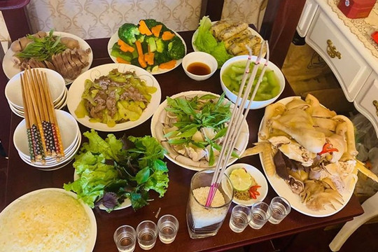 Rằm tháng 7 năm 2025 cúng trước được không? Cúng ngày nào, giờ nào đẹp nhất?