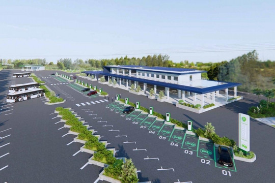 V-Green hợp tác cùng FPT Retail triển khai điểm sạc ô tô điện, đổi pin xe máy điện trên toàn quốc