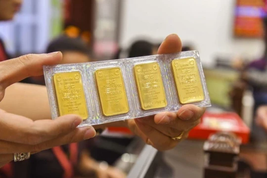 Giá vàng tiến sát mốc 128 triệu đồng/lượng sau xóa bỏ quy định độc quyền