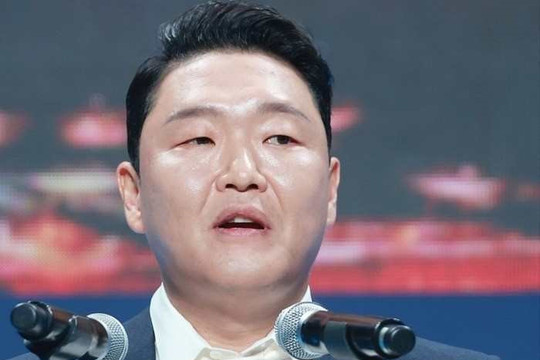 'Ông hoàng Gangnam Style' PSY bị điều tra
