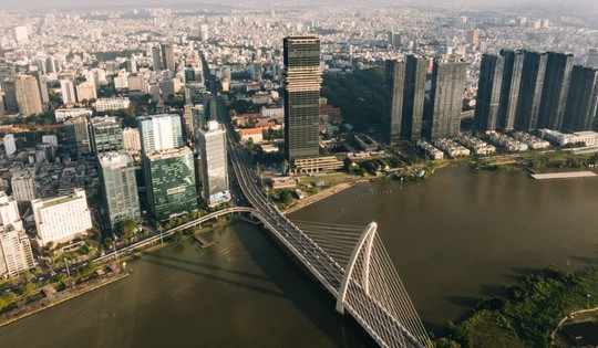 Trung tâm tài chính quốc tế đầu tiên thông với ga ngầm metro có gì đặc biệt?