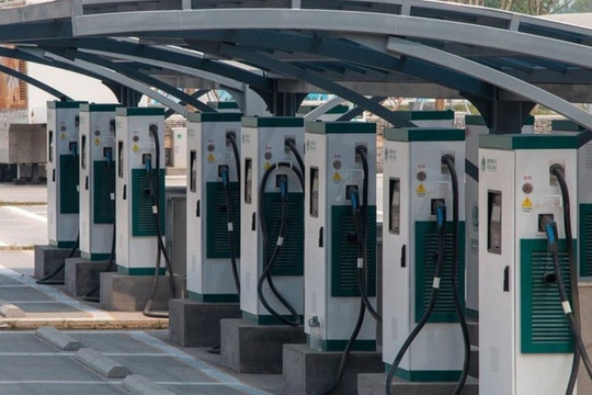 Quốc gia nhiều trạm sạc xe điện nhất thế giới với nguyên tắc 'đi trước nhu cầu một bước’