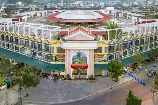 VietinBank rao bán khoản nợ thế chấp bằng Chợ du lịch Lào Cai
