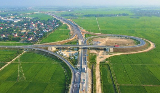 Chỉ đạo mới nhất của Chính phủ đối với 5 dự án cao tốc Bắc - Nam phía Đông hơn 49.000 tỷ