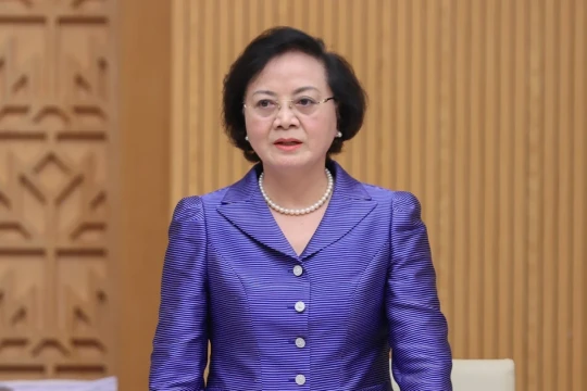 Báo cáo Bộ Chính trị việc điều chỉnh lương, phụ cấp