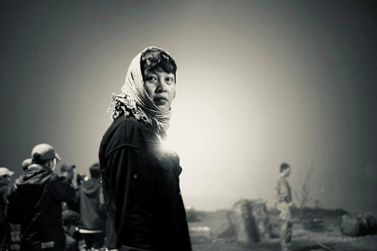 Nữ Thượng tá đứng sau ‘Mưa đỏ’ - phim Việt doanh thu cao nhất năm 2025: Học cùng lúc 2 trường đại học, thủ khoa cả đầu vào và đầu ra trường Sân khấu