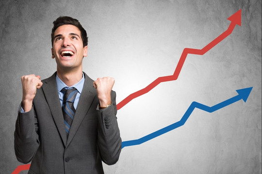 Ôm cổ phiếu ngân hàng, nhiều quỹ mở có hiệu suất vượt xa VN-Index trong tháng 8/2025
