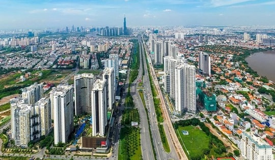 Thị trường bất động sản sôi động trong tháng 'cô hồn'
