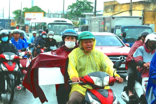 TPHCM tiếp tục mưa dông đến bao giờ?