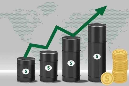 Giá dầu tăng ba phiên liên tiếp