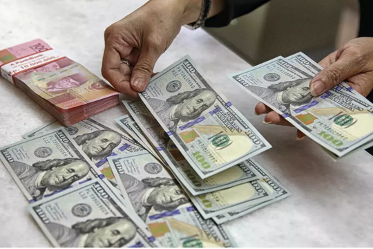 Nền kinh tế lớn nhất Đông Nam Á nợ 'ngập đầu' dù được Mỹ xóa nợ