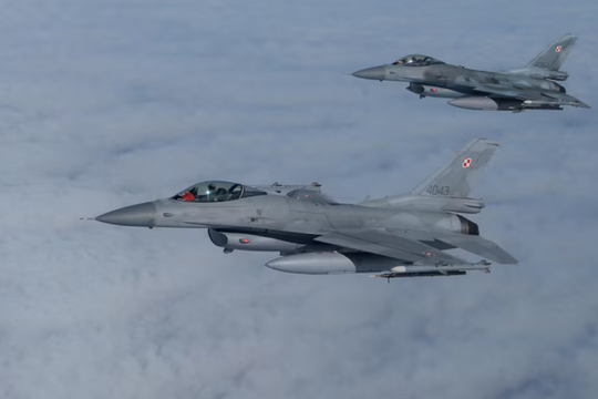 Lần đầu tiên trong lịch sử: NATO điều tiêm kích đánh chặn UAV Nga ở Ba Lan, châu Âu báo động