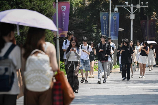 Mỹ siết nhập cư, Trung Quốc tung loại thị thực mới để hút nhân tài công nghệ