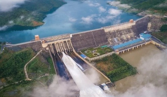 Đập thủy điện lớn nhất Việt Nam: Là công trình thế kỷ trên sông Đà và hàng đầu Đông Nam Á