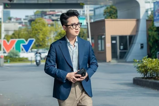Người thay thế NSND Xuân Bắc trong gameshow truyền hình ăn khách: Tốt nghiệp Kỹ sư lọc hóa dầu, từng dẫn 4 đám cưới một ngày