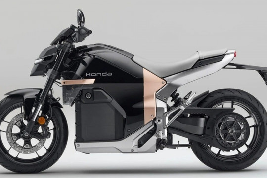 Xe máy điện Honda sạc nhanh như ô tô chính thức lộ diện, giá bán bằng 1 chiếc ô tô