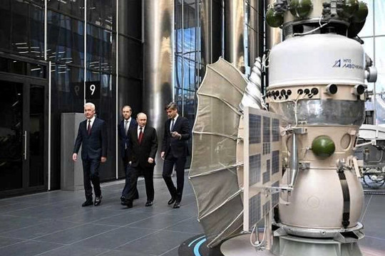 Nga chuẩn bị tung đối thủ cạnh tranh Starlink của Elon Musk