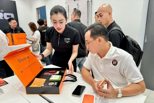 iPhone 17 và iPhone Air chính thức lên kệ tại FPT Shop và F.Studio by FPT ưu đãi đến 8 triệu đồng, bảo hành 17 tháng