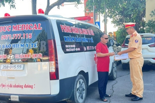 Xử phạt tài xế xe cứu thương sinh năm 1980