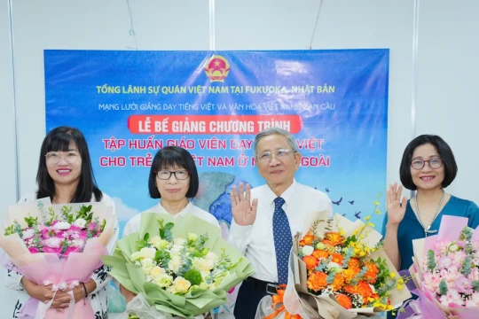 Hướng tới mạng lưới giảng dạy Tiếng Việt toàn cầu