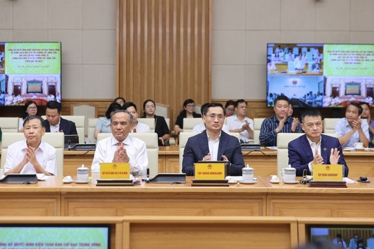 Thủ tướng họp bàn cùng Sungroup, Novaland… tháo gỡ các 'điểm nóng' của thị trường bất động sản