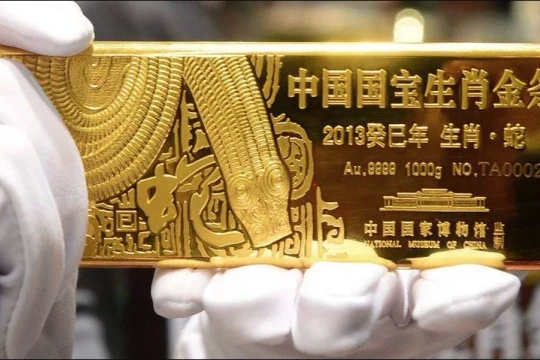 Trung Quốc âm thầm tích vàng nhằm thách thức đô la Mỹ