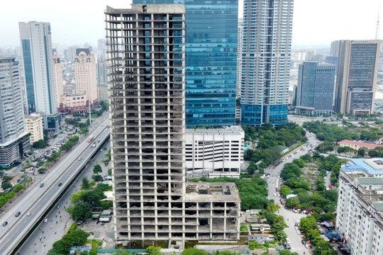 Khởi tố 3 cựu lãnh đạo Tổng Công ty Xi măng Việt Nam vì sai phạm tại dự án tháp nghìn tỷ đắp chiếu giữa Hà Nội