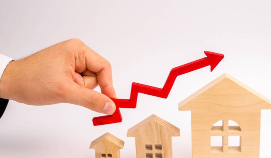 Lãi doanh nghiệp BĐS tăng đột biến từ chuyển nhượng, lộ diện 'sóng' mở bán mới