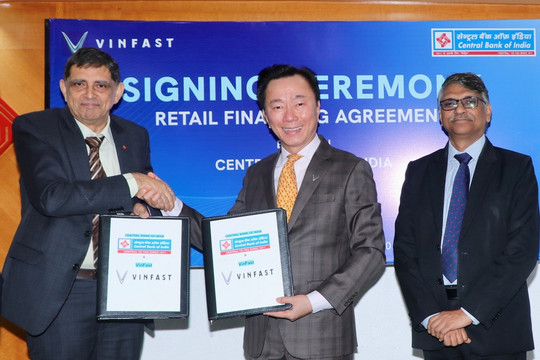 VinFast hợp tác với ngân hàng, tiến sâu vào một trong những thị trường phát triển xe điện nhanh nhất thế giới