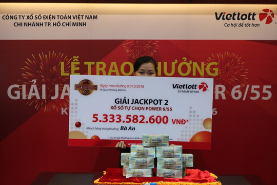 Vietlott có thêm 5 tỷ phú xổ số trong cùng 1 ngày