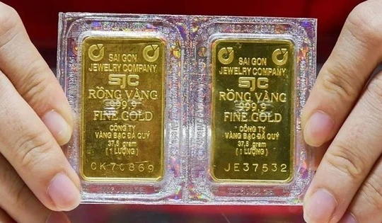 Giá vàng SJC bật tăng mạnh