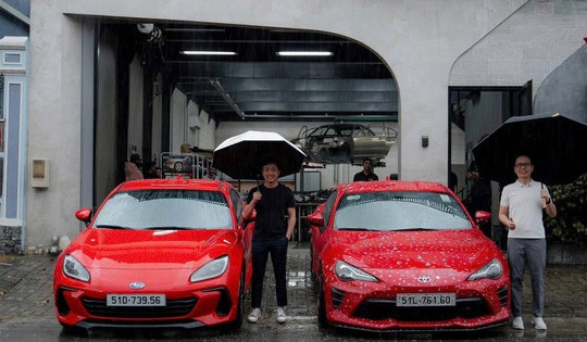 Cường Đô La đổi khẩu vị khi đưa 2 xe này vào bộ sưu tập, khẳng định gu chơi xe khác biệt