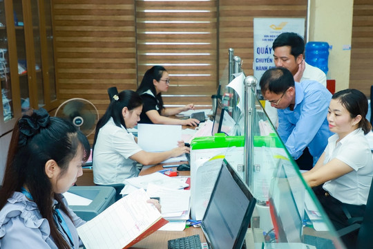 Kể từ nay, cán bộ, công chức sẽ bị buộc thôi việc nếu có hành vi này, phải biết để thực hiện