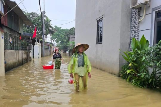 Hà Nội phát lệnh báo động lũ cấp 2 trên sông Bùi, sông Tích