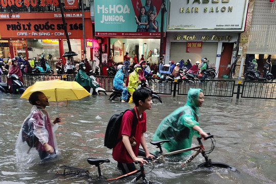 Ngày mai, 2,3 triệu học sinh Hà Nội nghỉ học