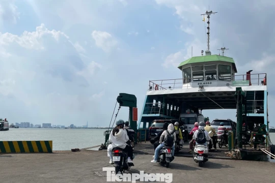 Thêm 3 phà 200 tấn kết nối trung tâm TPHCM với Cần Giờ