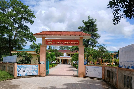 Chính thức đình chỉ Phó Hiệu trưởng Đỗ Thị Hồng Huế