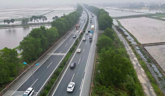 Đề xuất nâng cấp cao tốc có lưu lượng phương tiện cao nhất do VEC quản lý lên 6 làn xe trong năm 2027