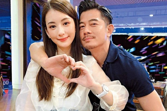 Một nam diễn viên nổi tiếng vừa lên chức bố ở tuổi 60
