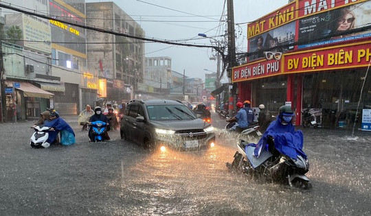 Thành phố giàu nhất Việt Nam dự kiến đào hồ ngầm dưới sân bóng để chống ngập