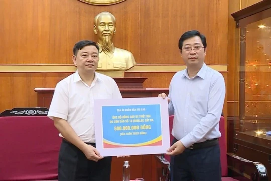 Ủng hộ đồng bào bị thiệt hại do bão số 10 qua tài khoản: Nhà hảo tâm có thể chọn 'sao kê' hoặc giữ kín