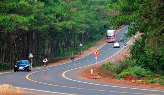 Tuyến đường dài nhất Việt Nam gây kinh ngạc trên báo ngoại: Gần 20.000km, từng là minh chứng sống trong kháng chiến chống Mỹ