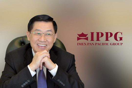'Vua hàng hiệu' Johnathan Hạnh Nguyễn lọt Top 10 doanh nhân Việt Nam tiêu biểu