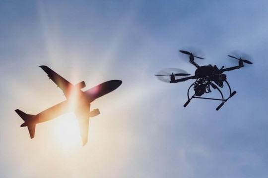 Sân bay đông đúc nhất nước Đức phải đóng cửa do nghi có UAV xâm nhập